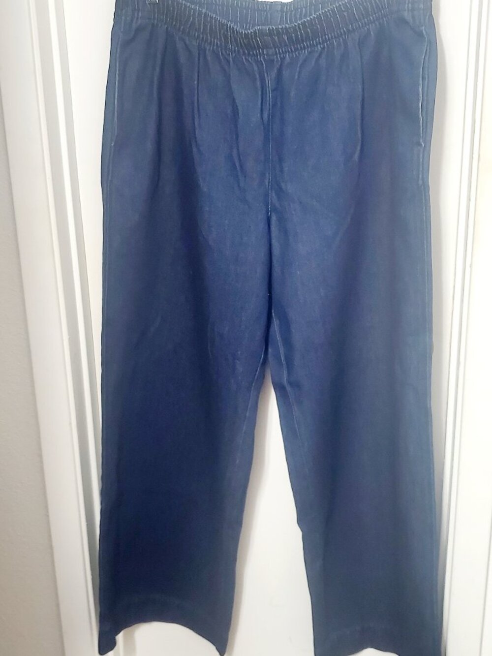 H&M Pull On Dark Wash Wide Leg Denim Jeans Women's Size XL (16'18)